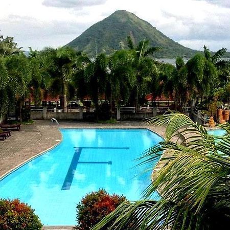 Calinisan Beach Resort Batangas Luaran gambar